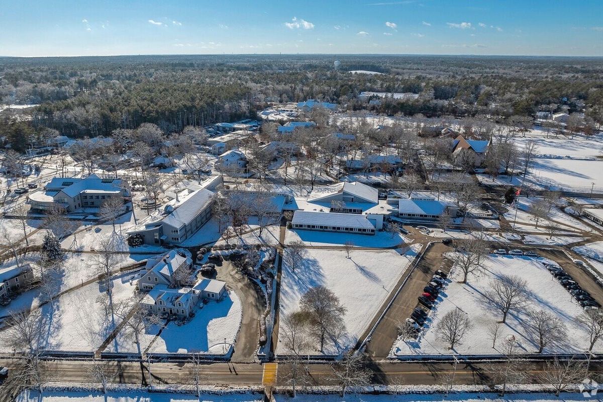 Tabor Academy - School
